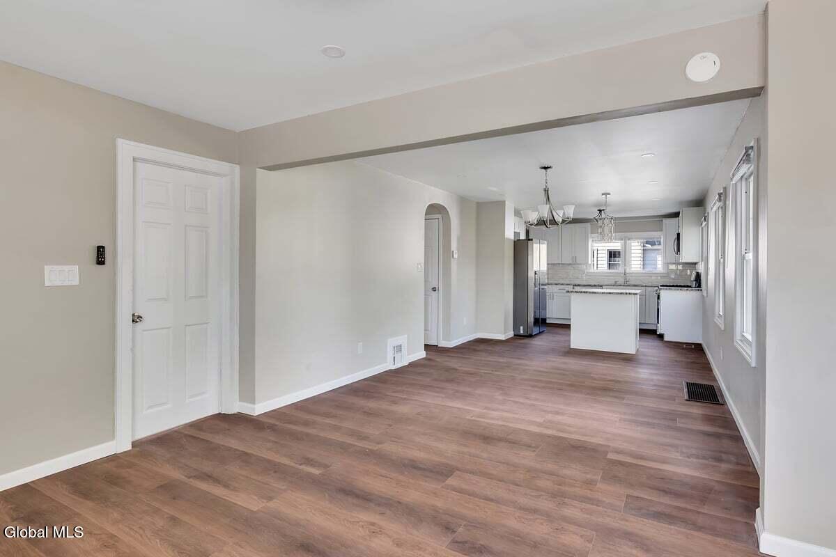 12 Taylor Street, Cohoes