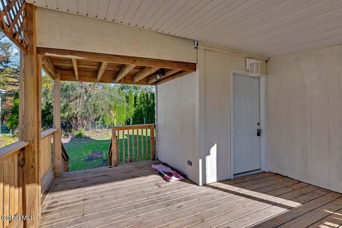 12 Taylor Street, Cohoes