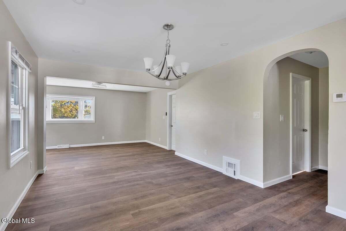 12 Taylor Street, Cohoes