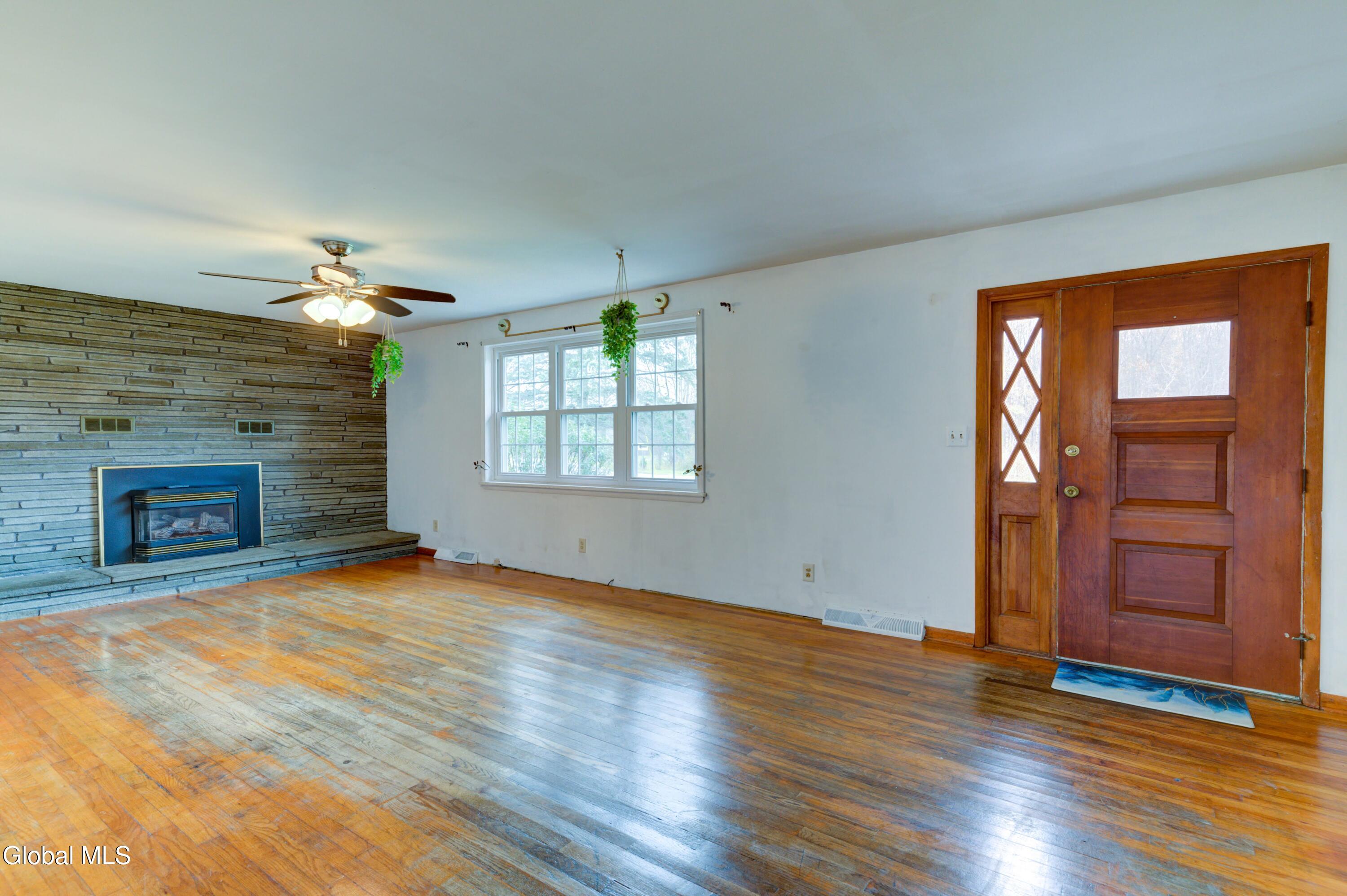 4126 Duanesburg Churches Road