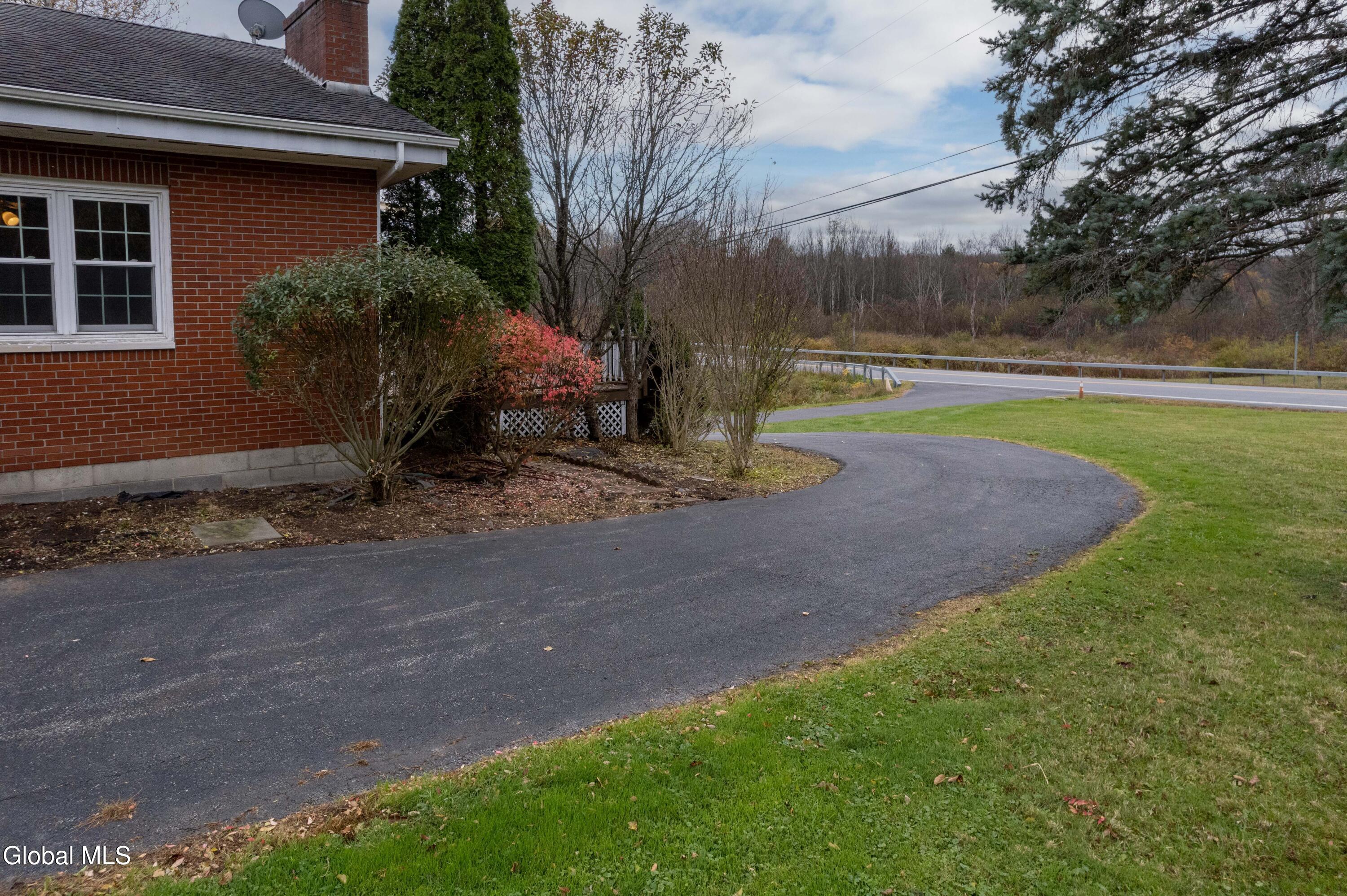 4126 Duanesburg Churches Road