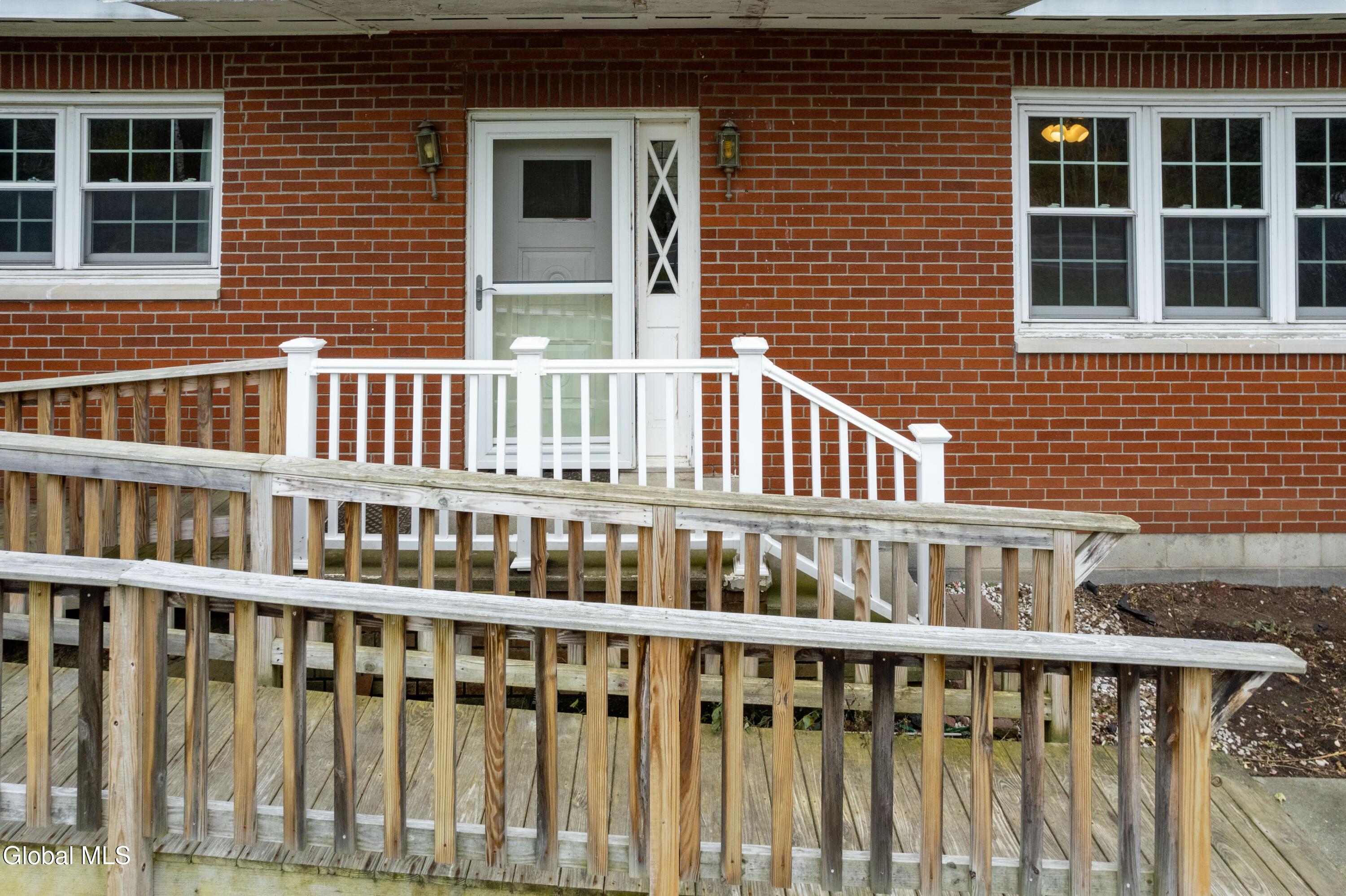 4126 Duanesburg Churches Road