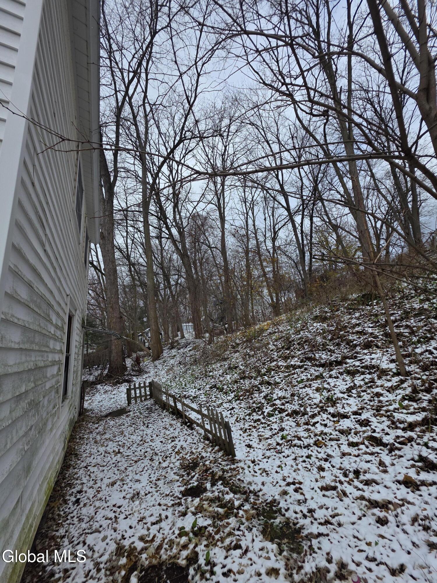 26 Van Derveer Street