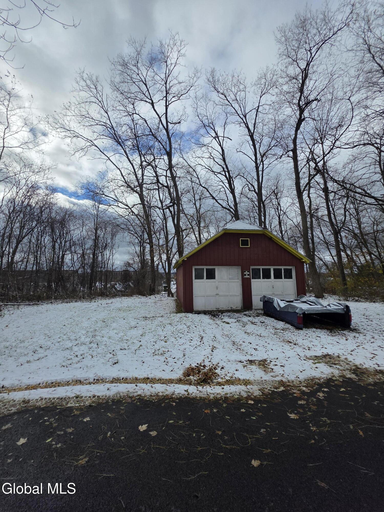 26 Van Derveer Street