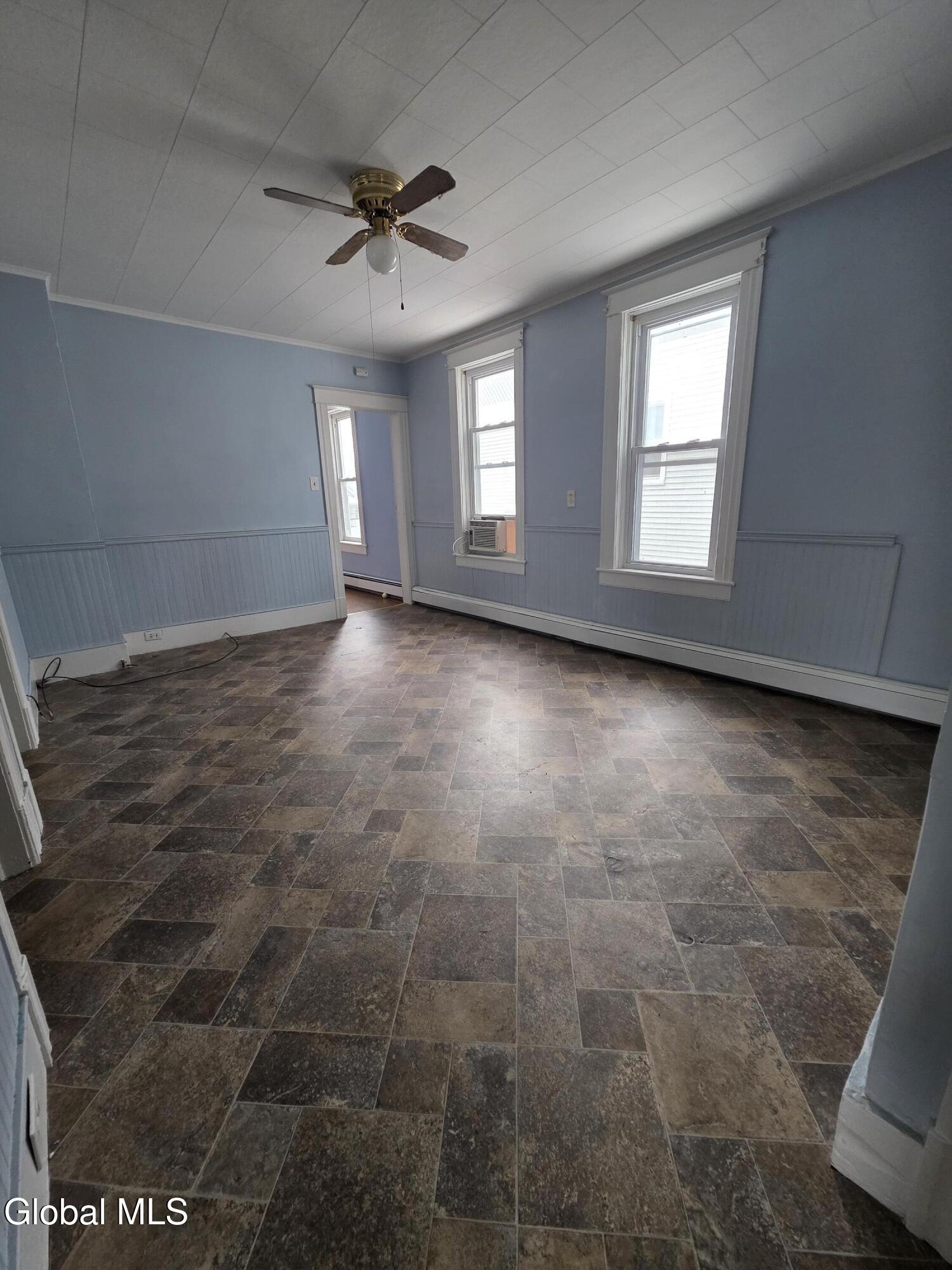 26 Van Derveer Street