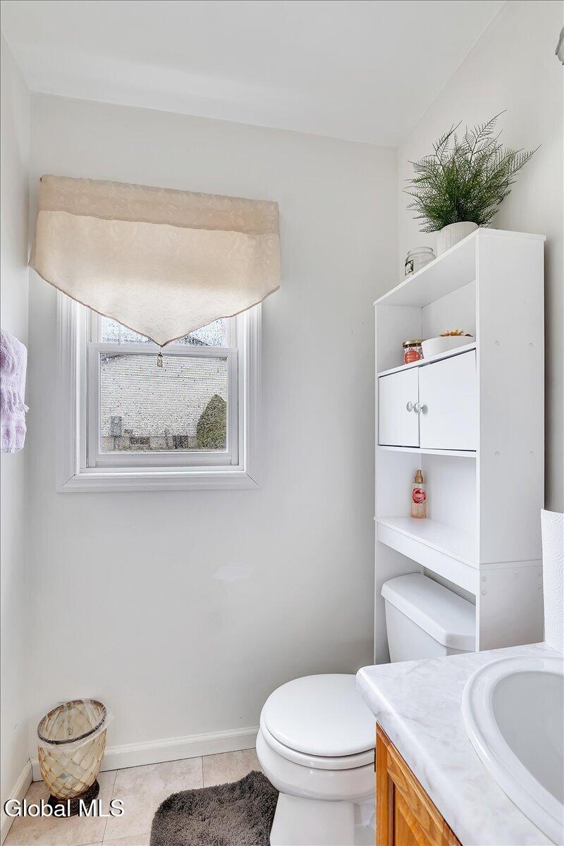 564 Snyders Lake Road