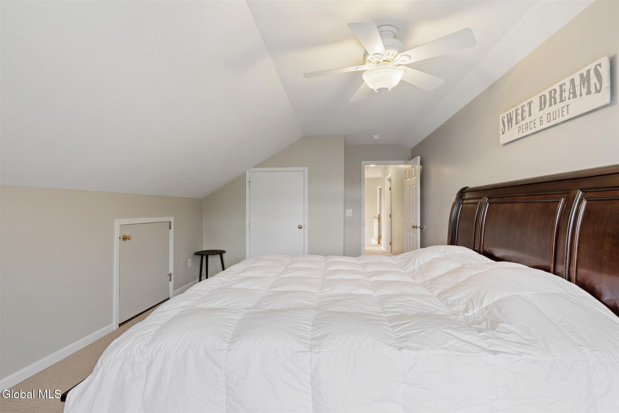 7 Oneida View Drive