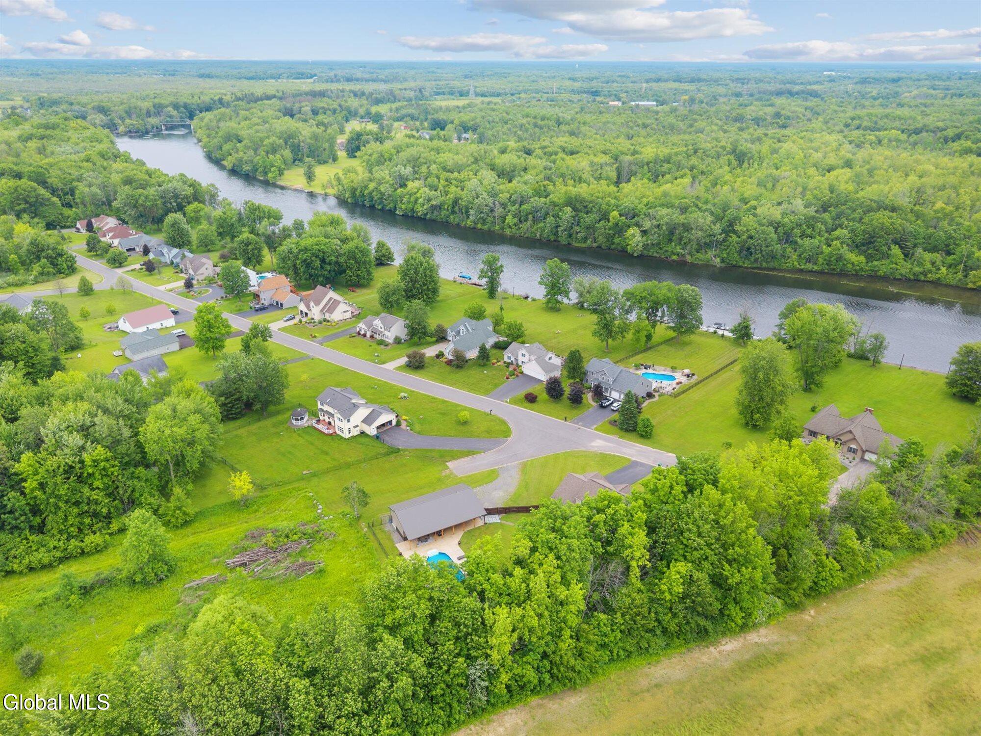7 Oneida View Drive