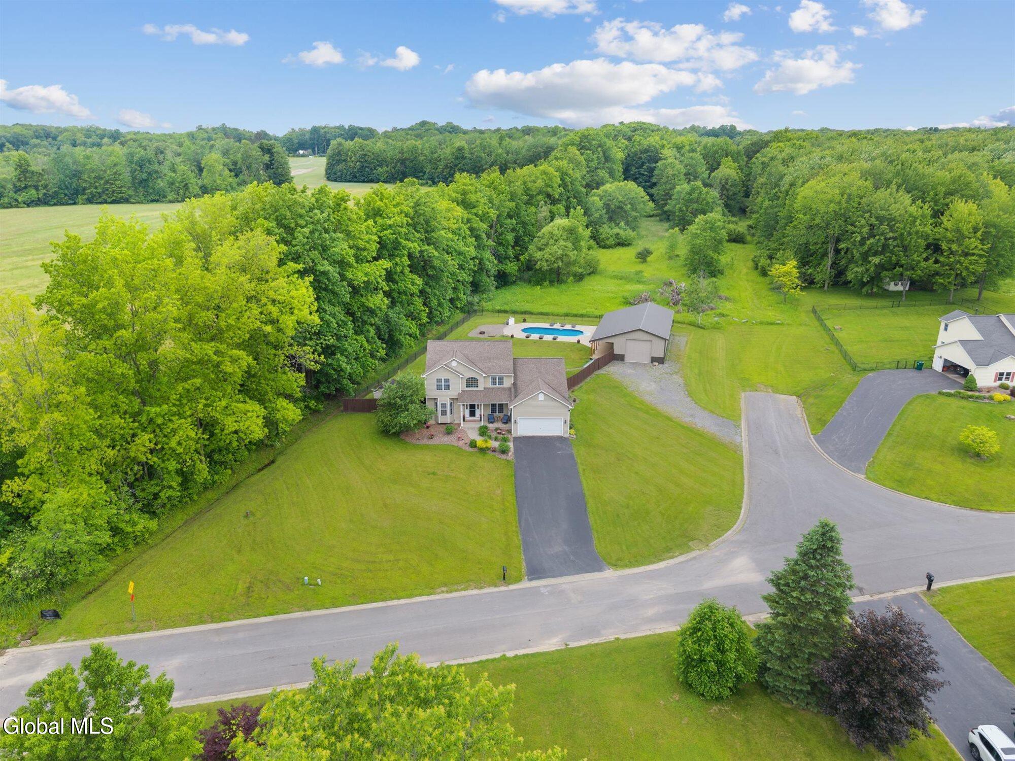 7 Oneida View Drive