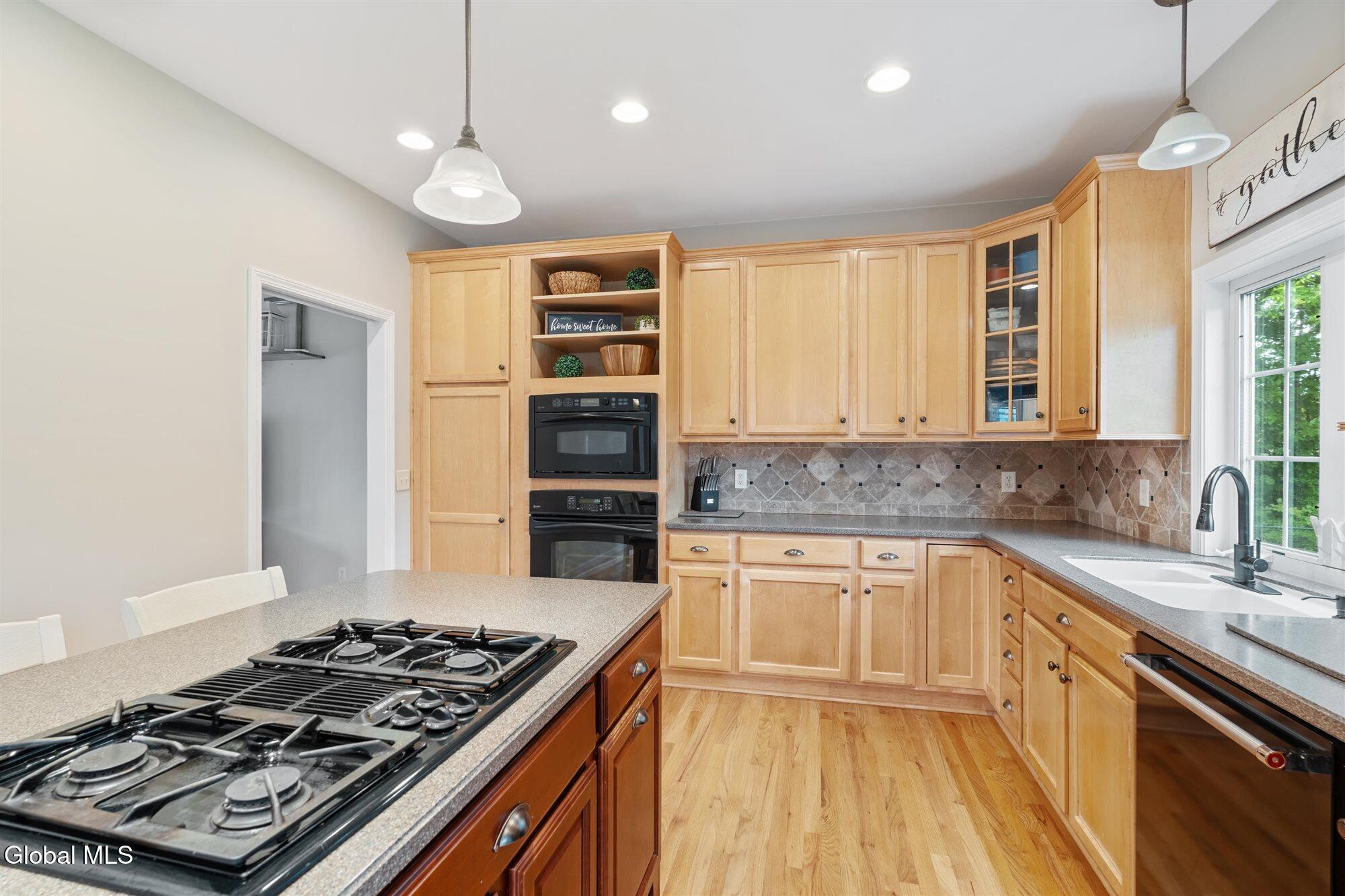 7 Oneida View Drive