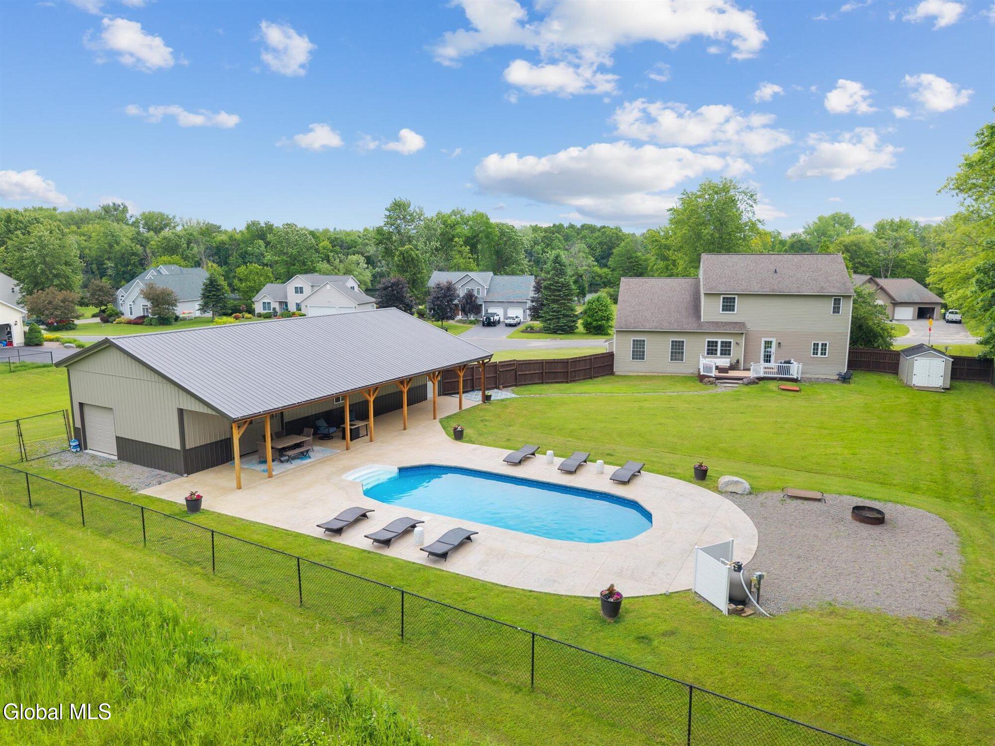 7 Oneida View Drive