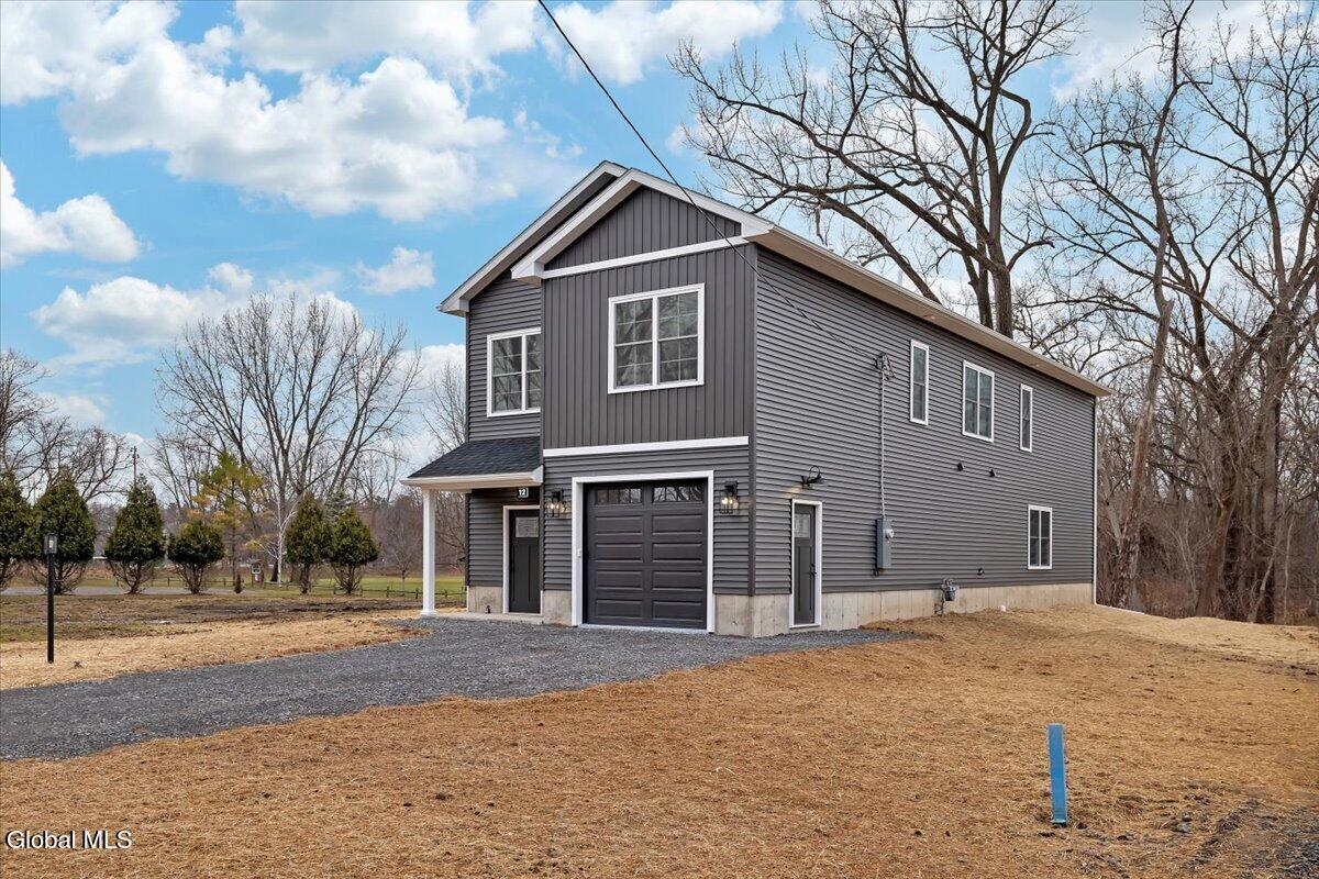 12 Livingston Avenue