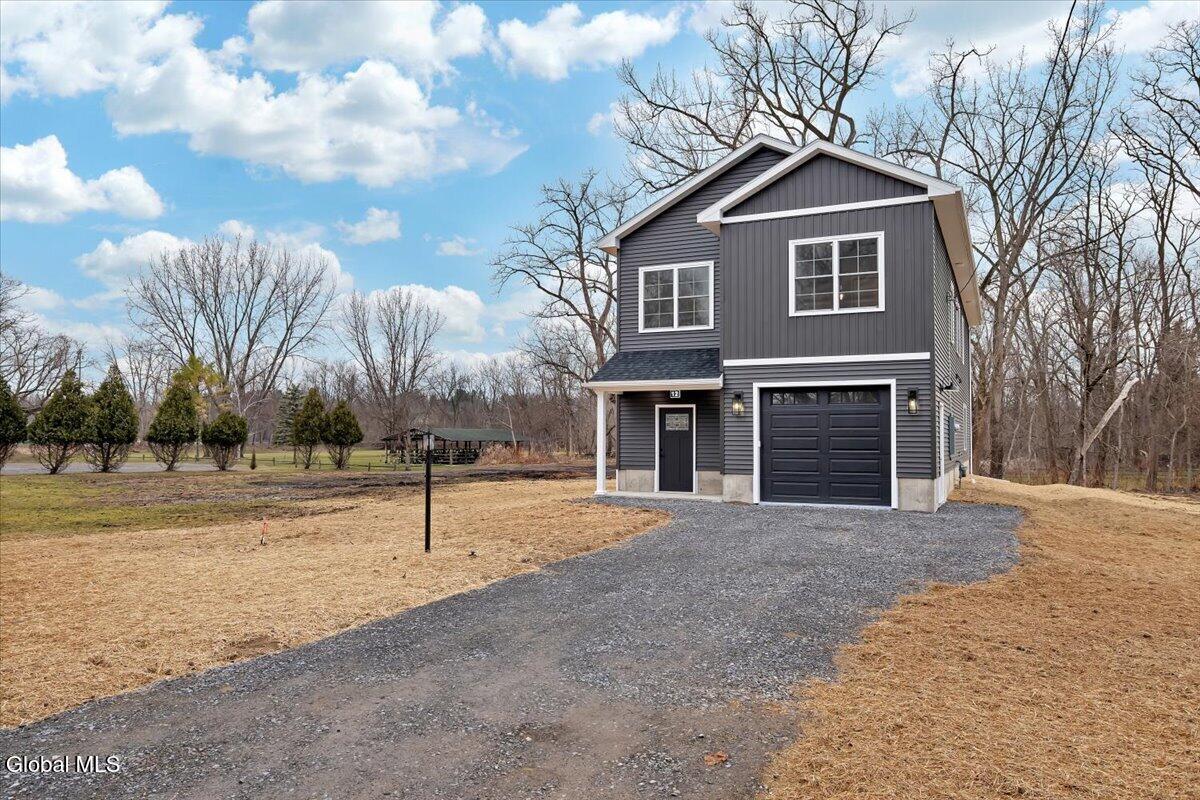 12 Livingston Avenue