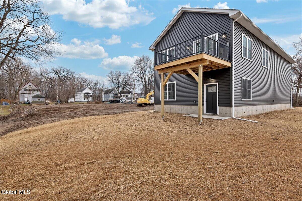 12 Livingston Avenue