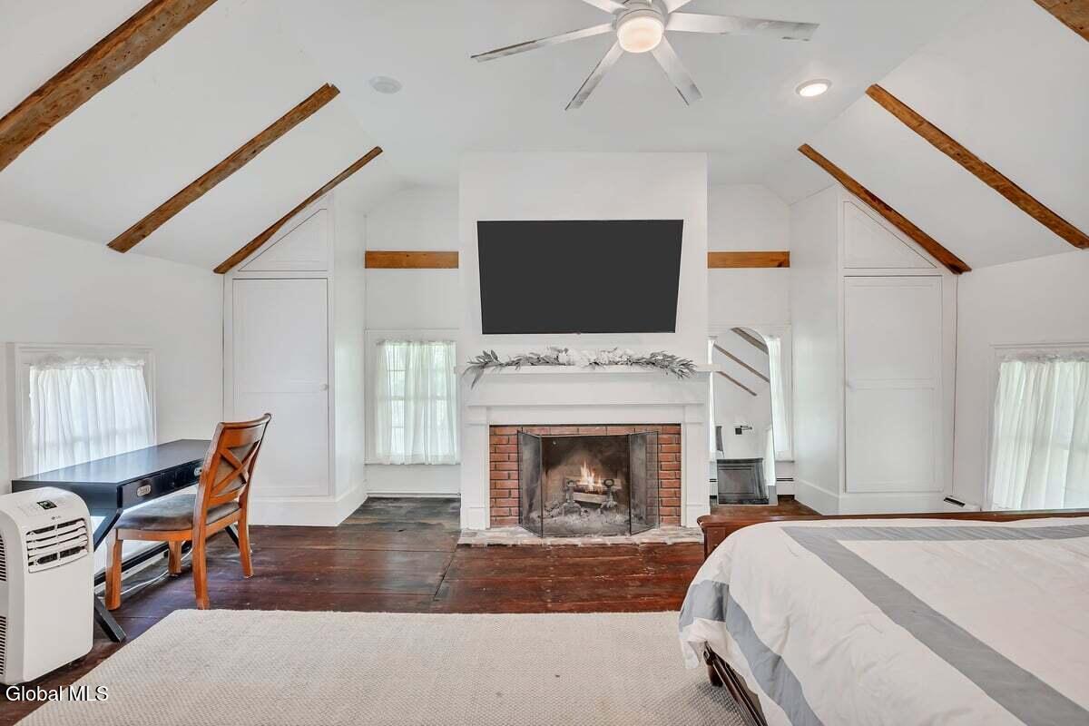 5051 Bliss Road