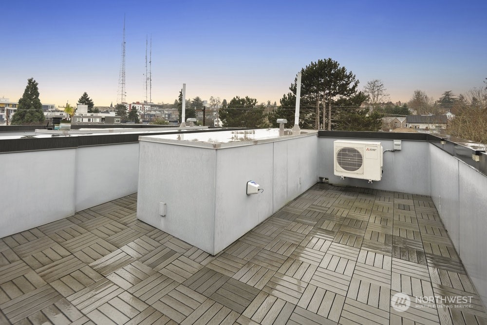 152 21st Avenue E Unit: B