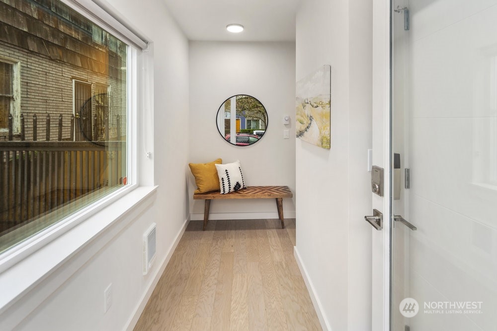 152 21st Avenue E Unit: B