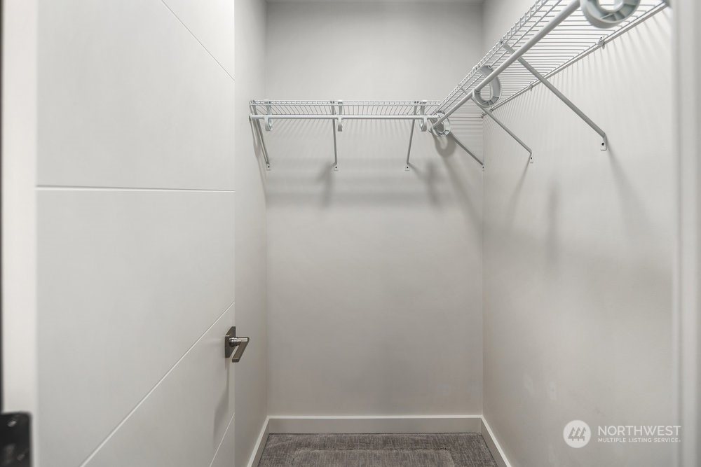 152 21st Avenue E Unit: B