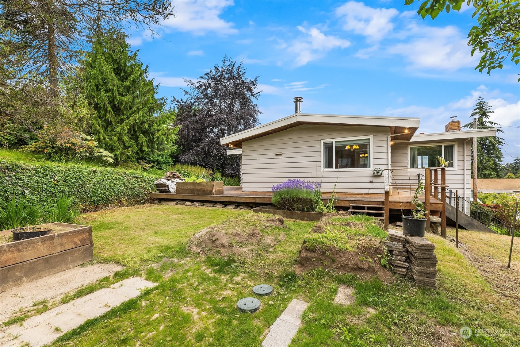 8525 S 123rd Place