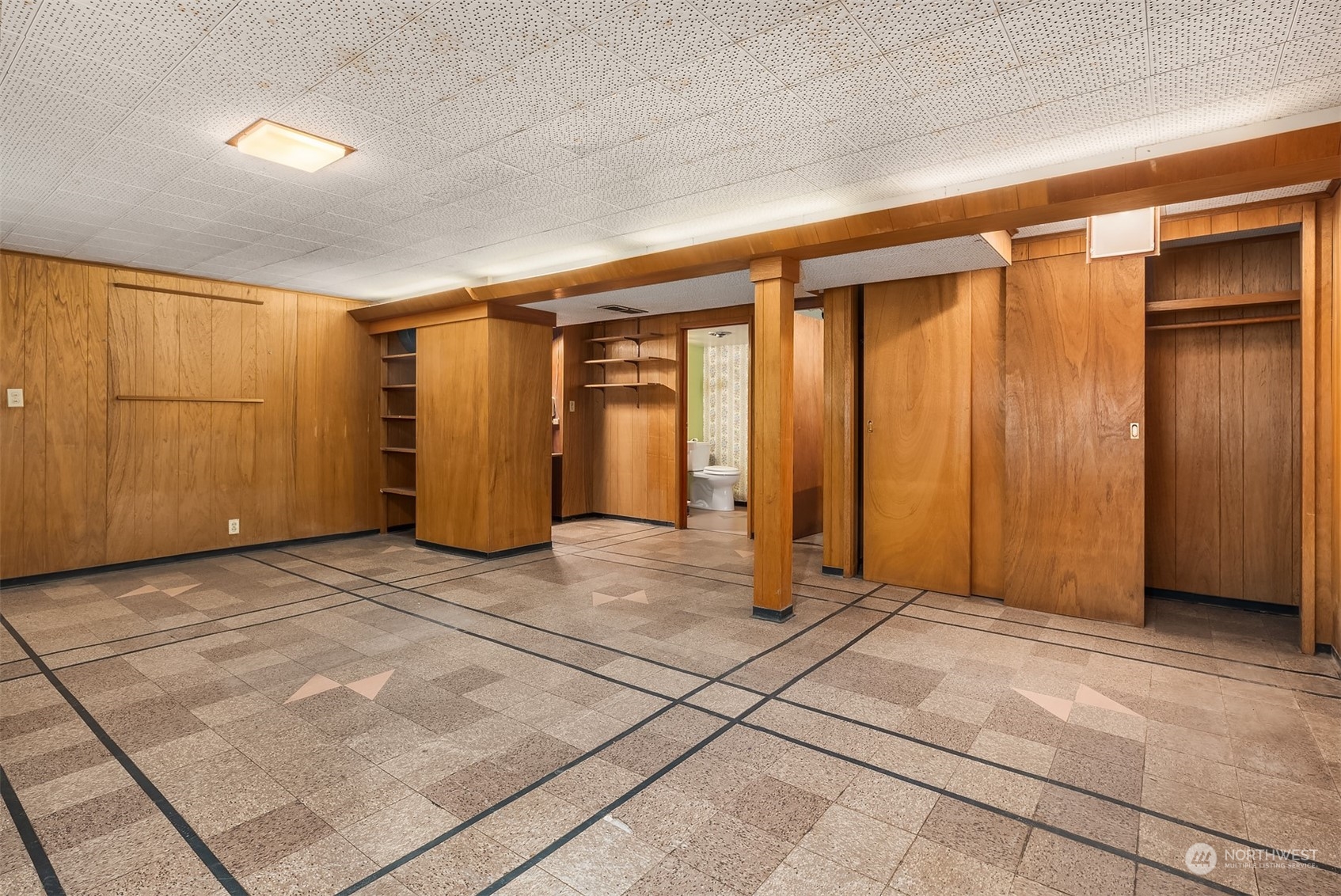8525 S 123rd Place