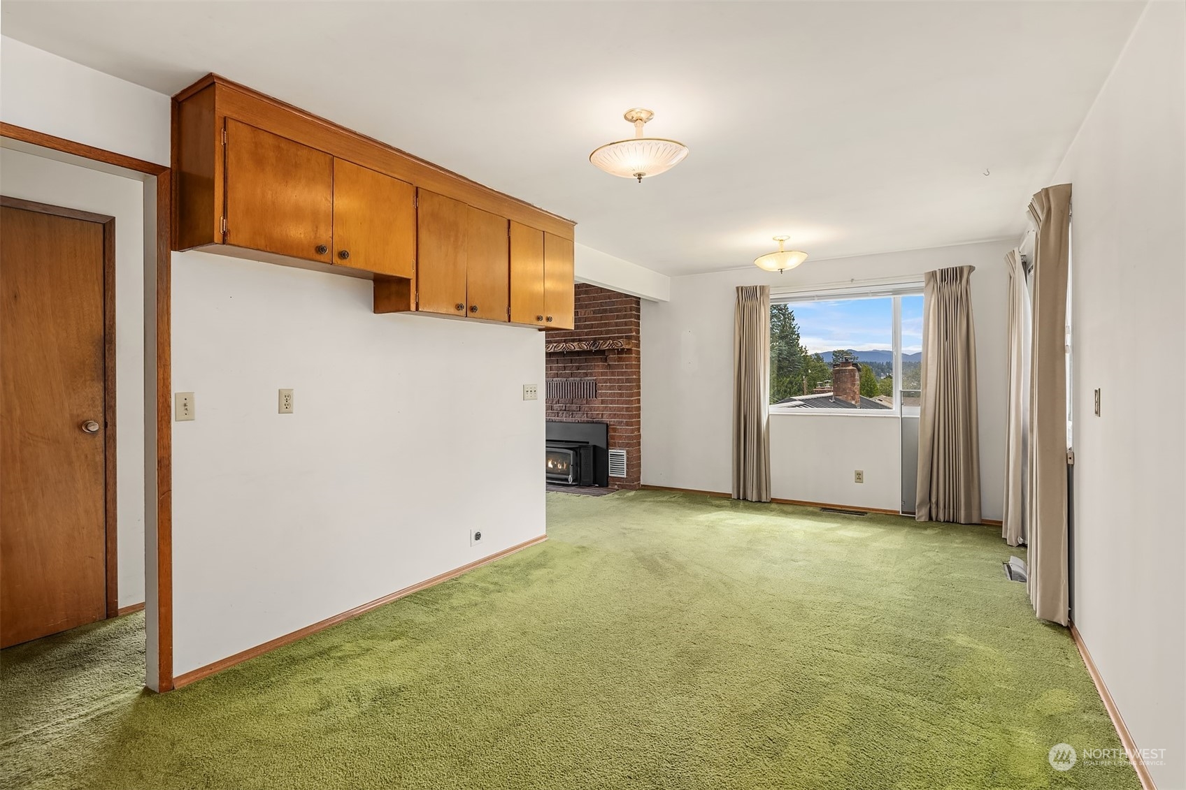 8525 S 123rd Place