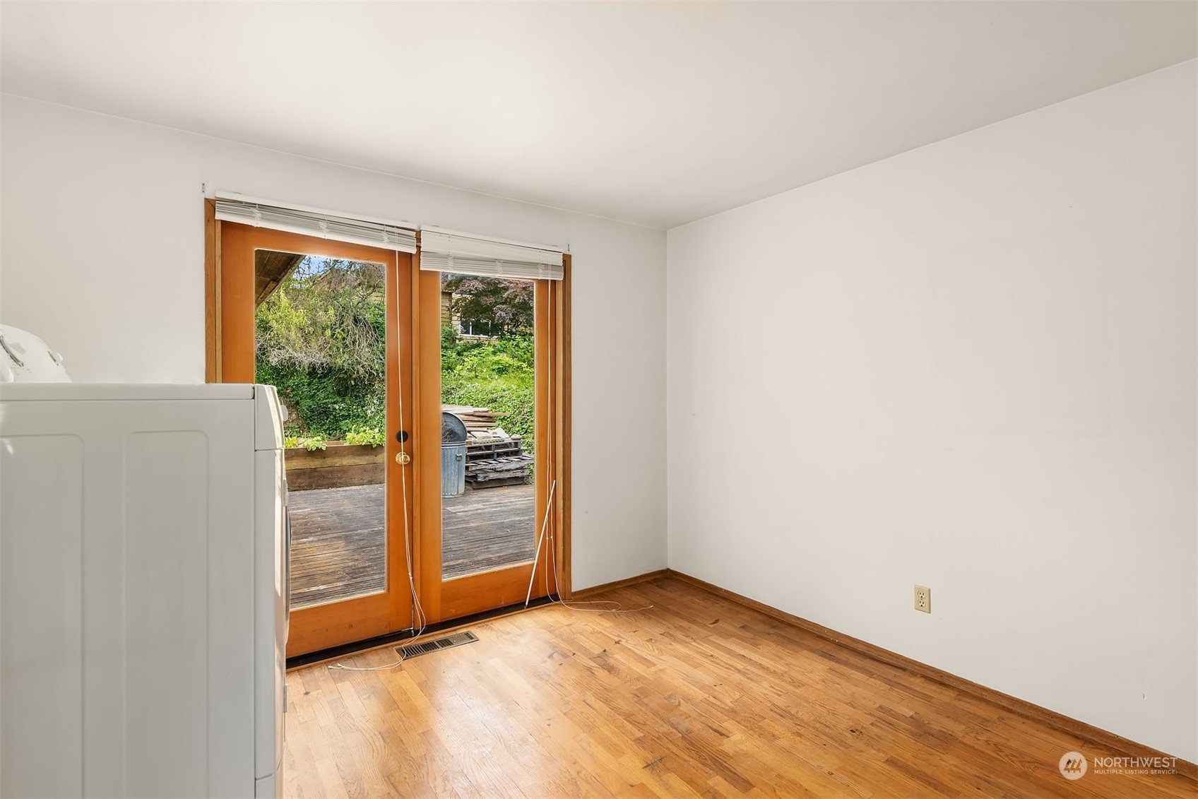 8525 S 123rd Place