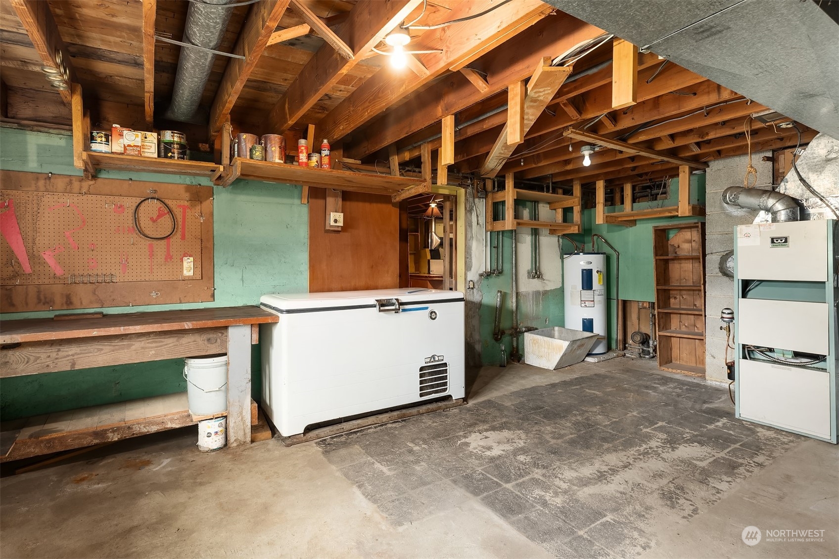 8525 S 123rd Place