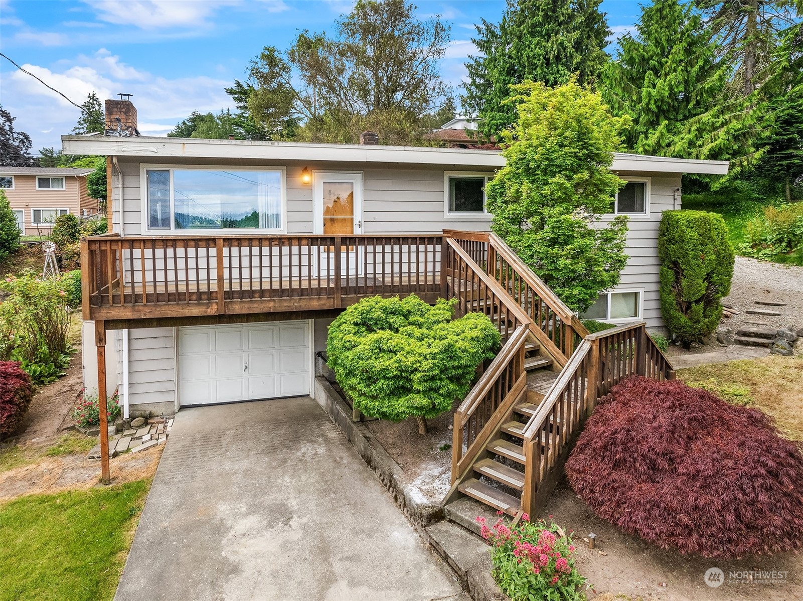 8525 S 123rd Place