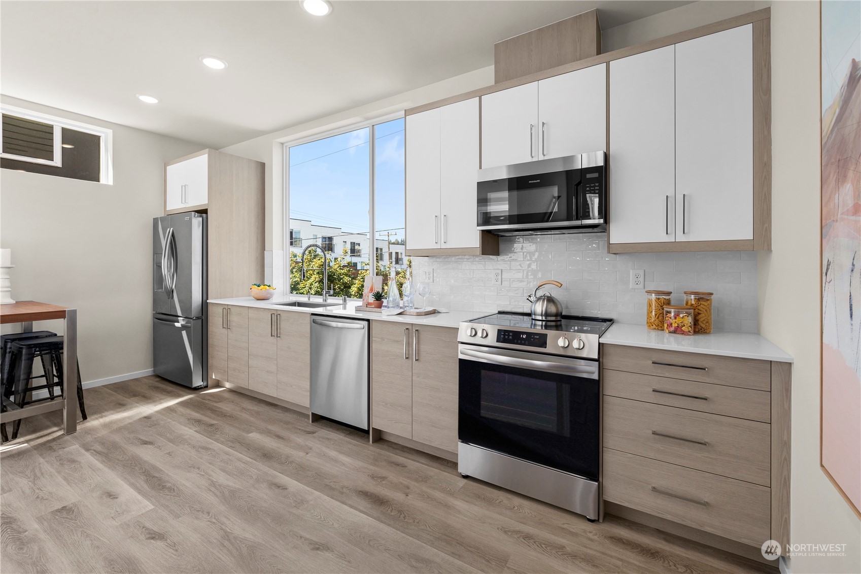 1810 24th Avenue S