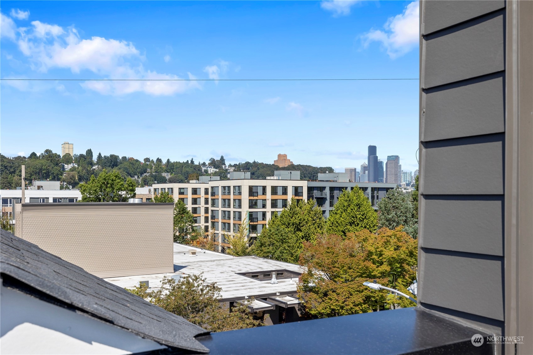 1810 24th Avenue S