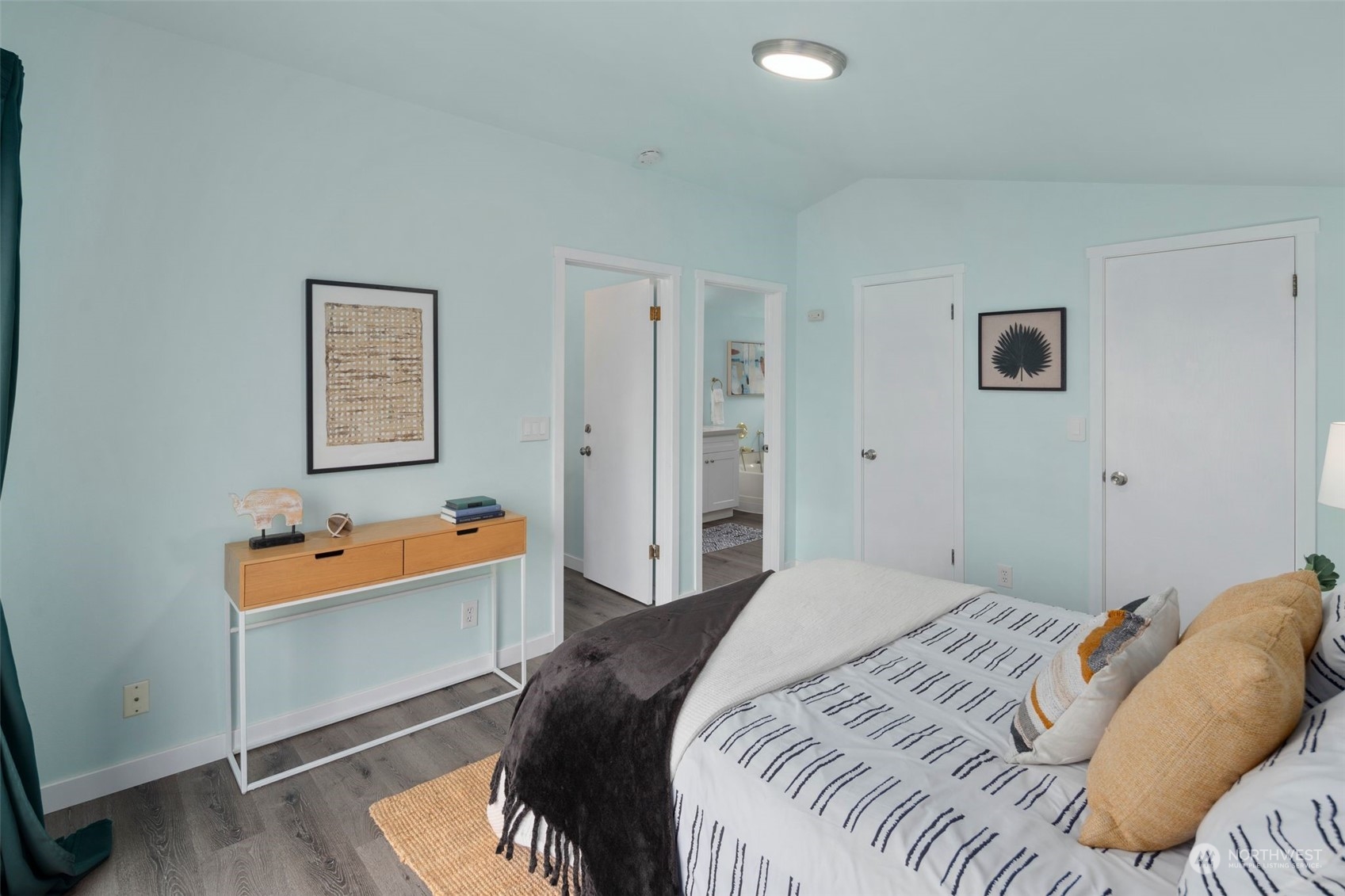 2121 14th Ave S Unit: C