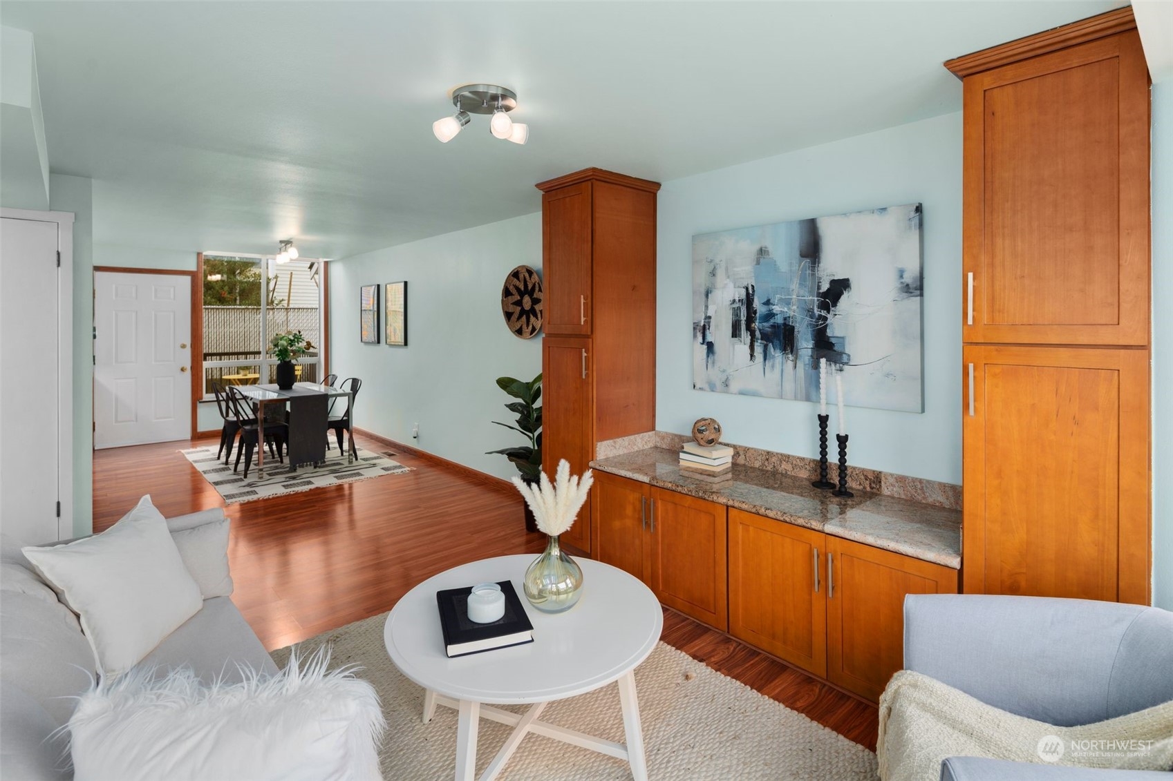 2121 14th Ave S Unit: C