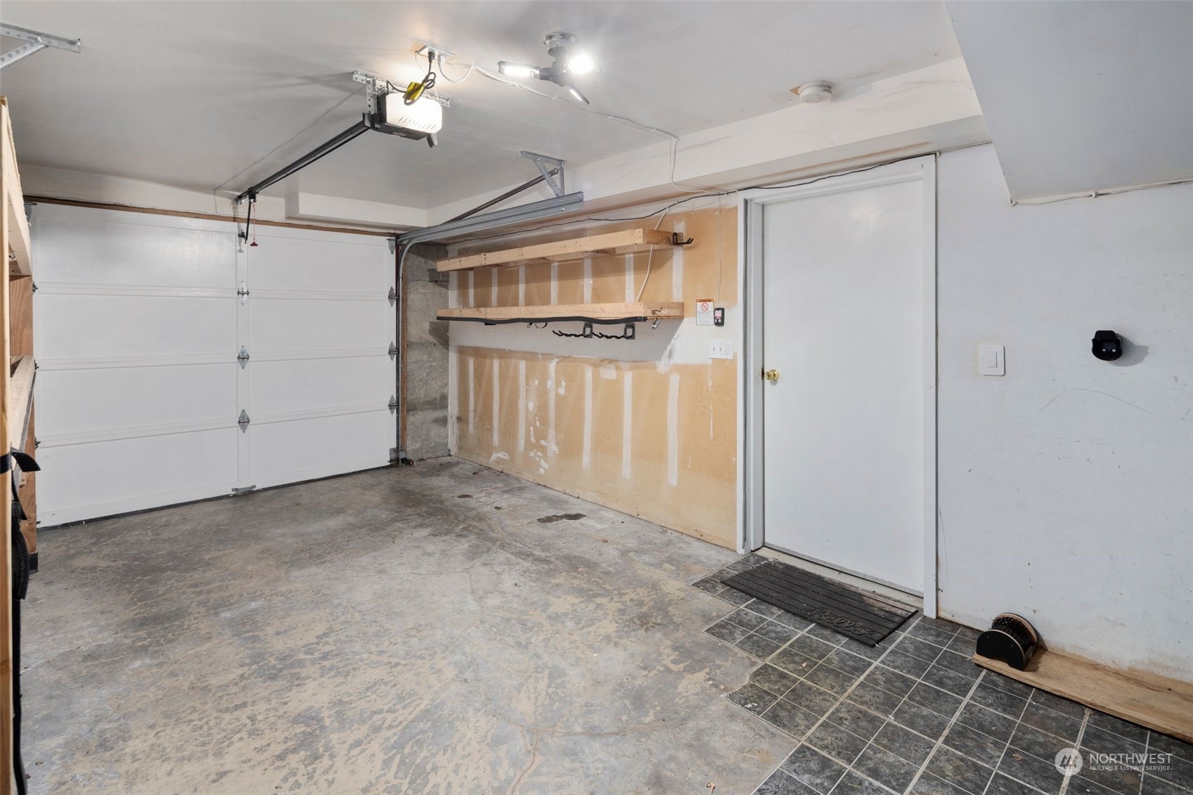 2121 14th Ave S Unit: C