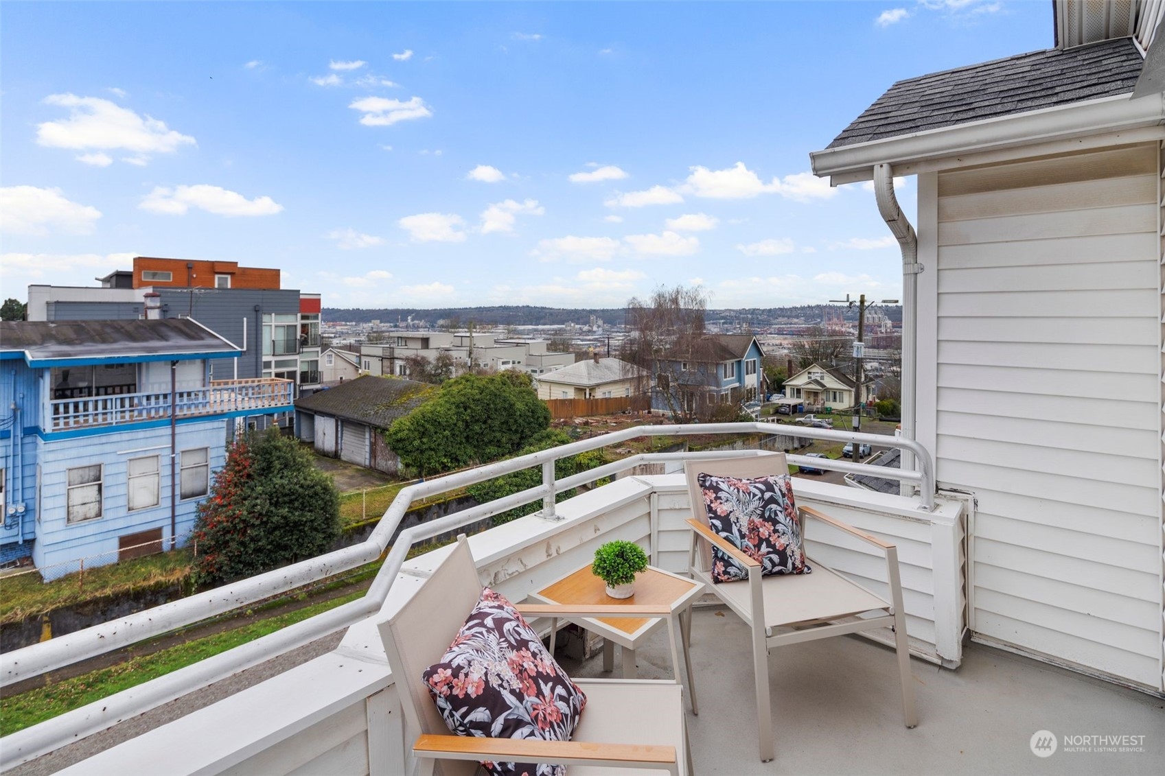 2121 14th Ave S Unit: C