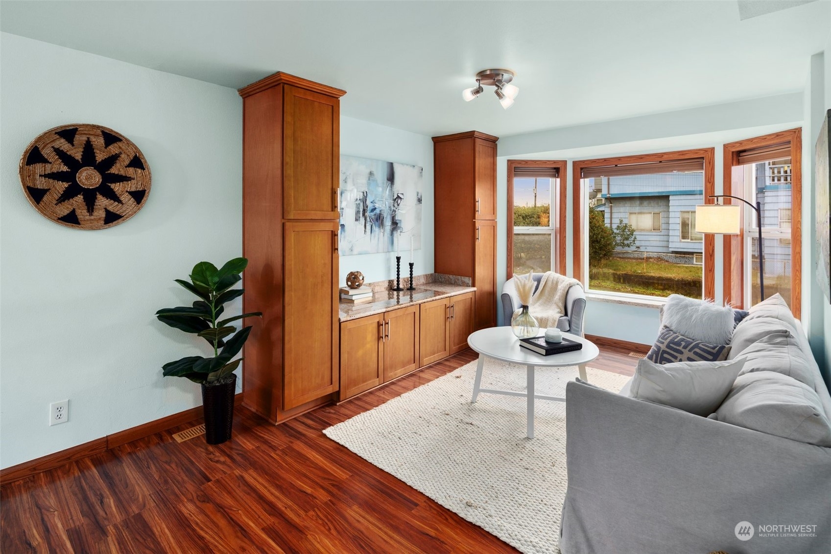 2121 14th Ave S Unit: C