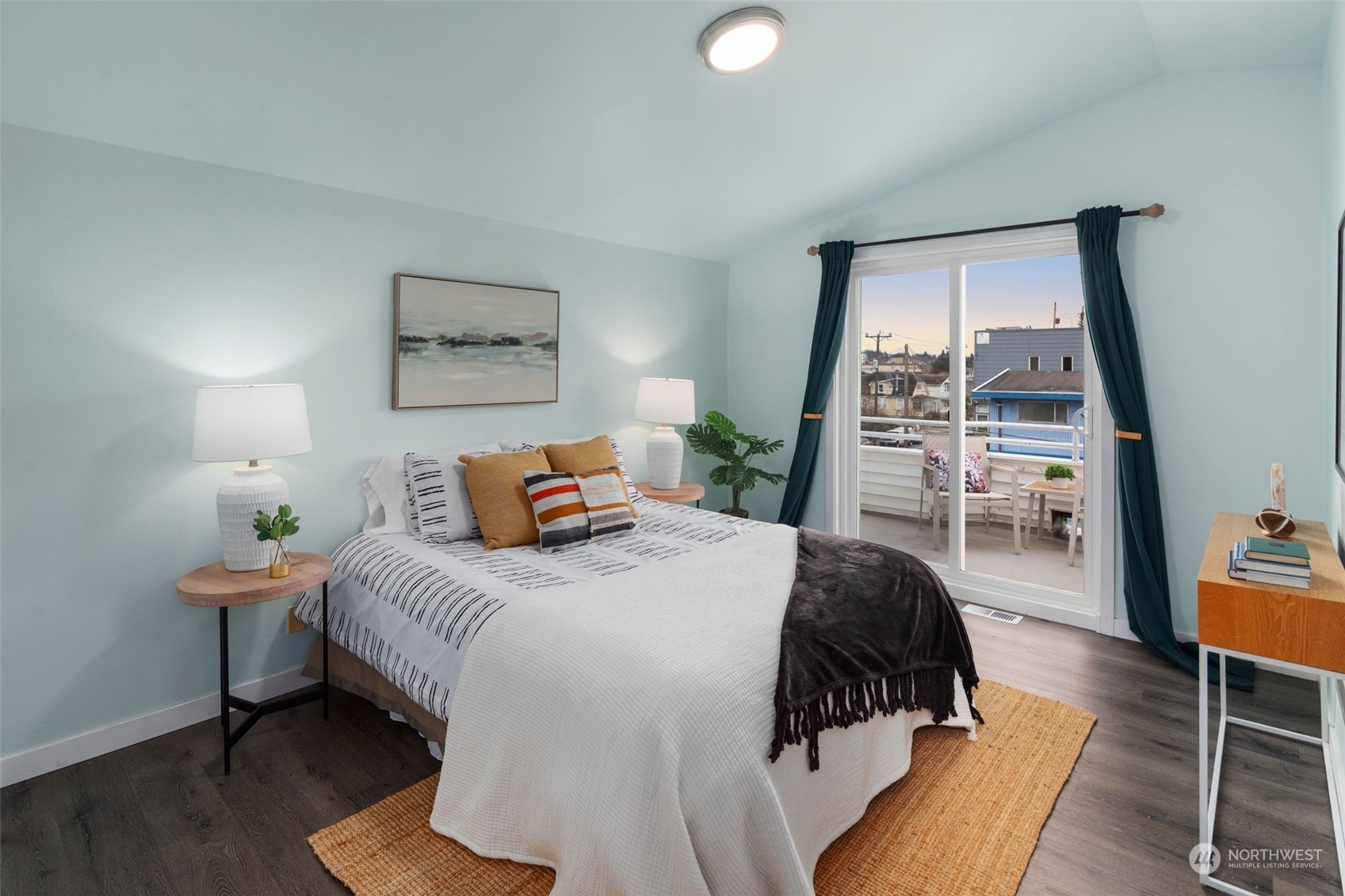 2121 14th Ave S Unit: C