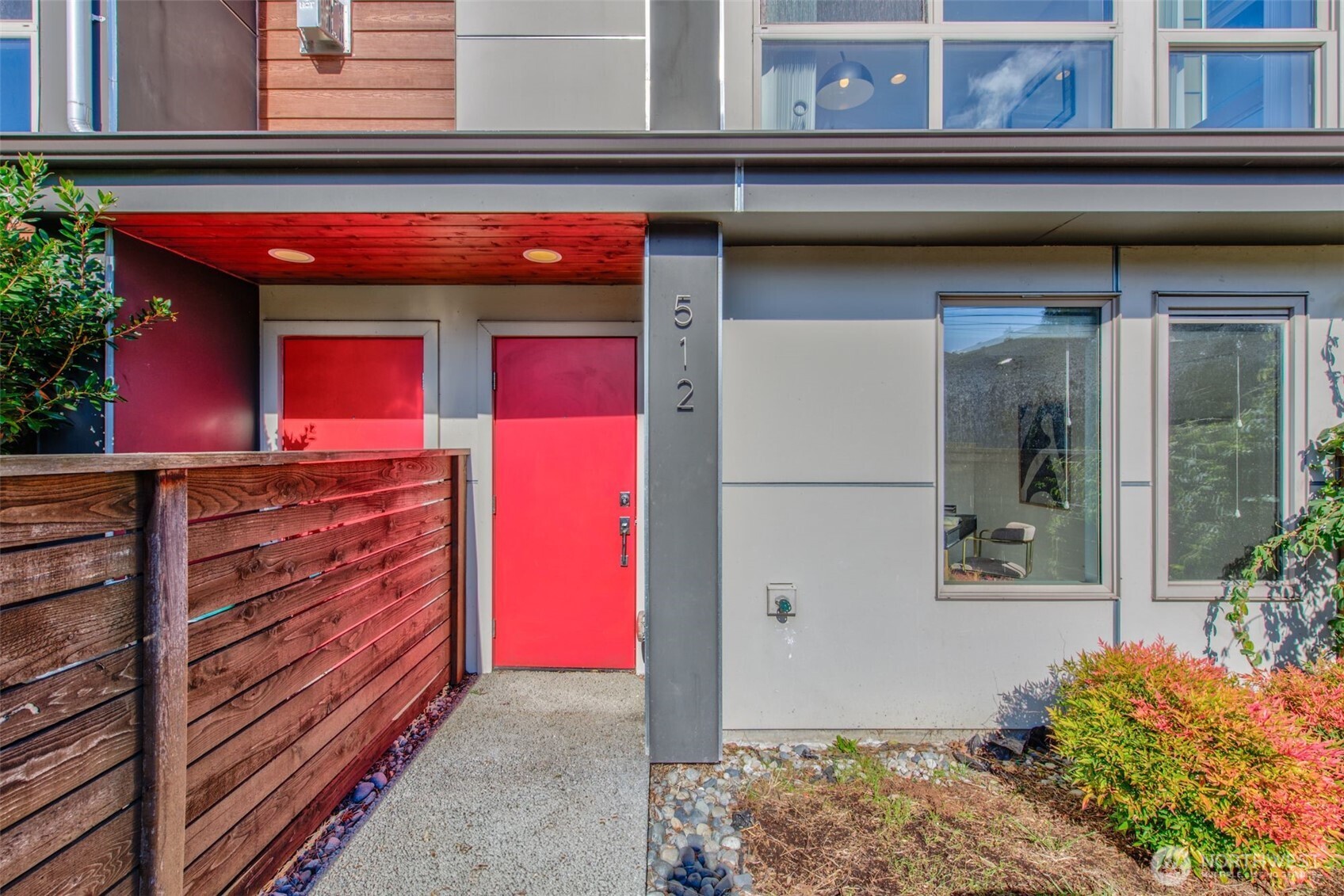512 N 105th Street