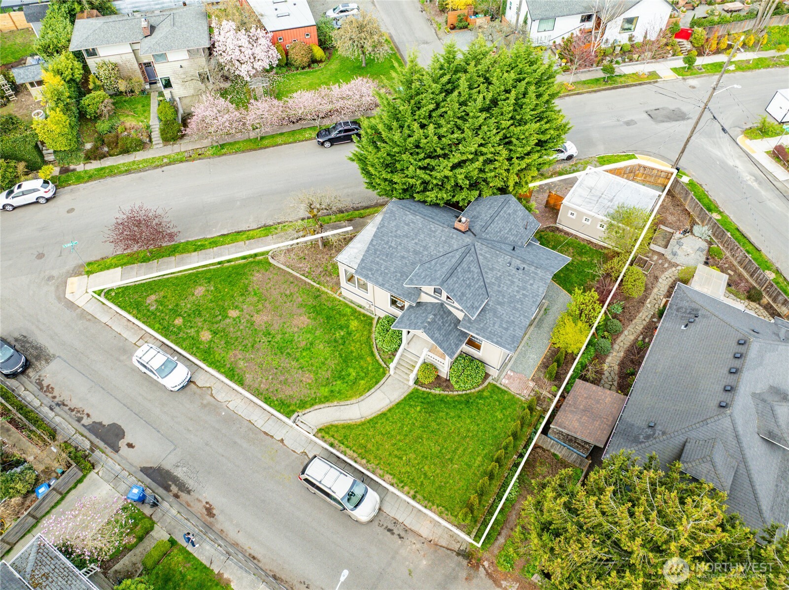 8408 Duncan Avenue S