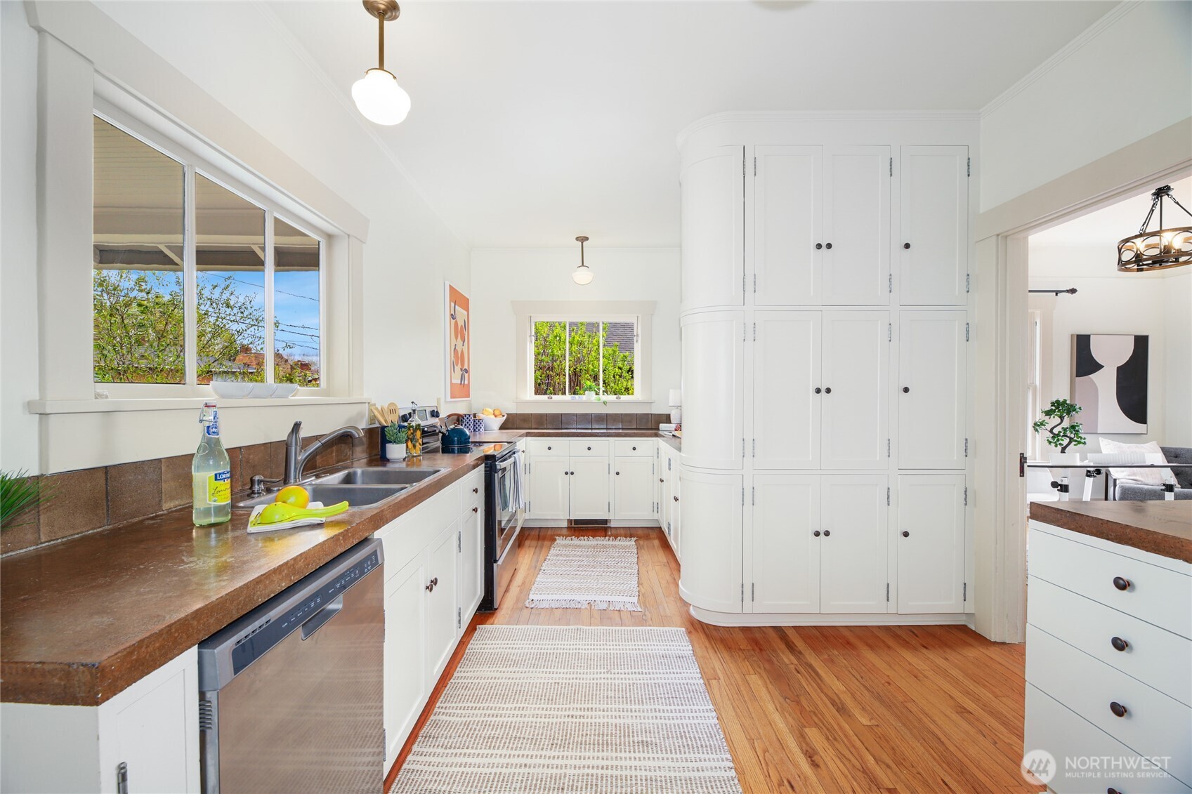 8408 Duncan Avenue S