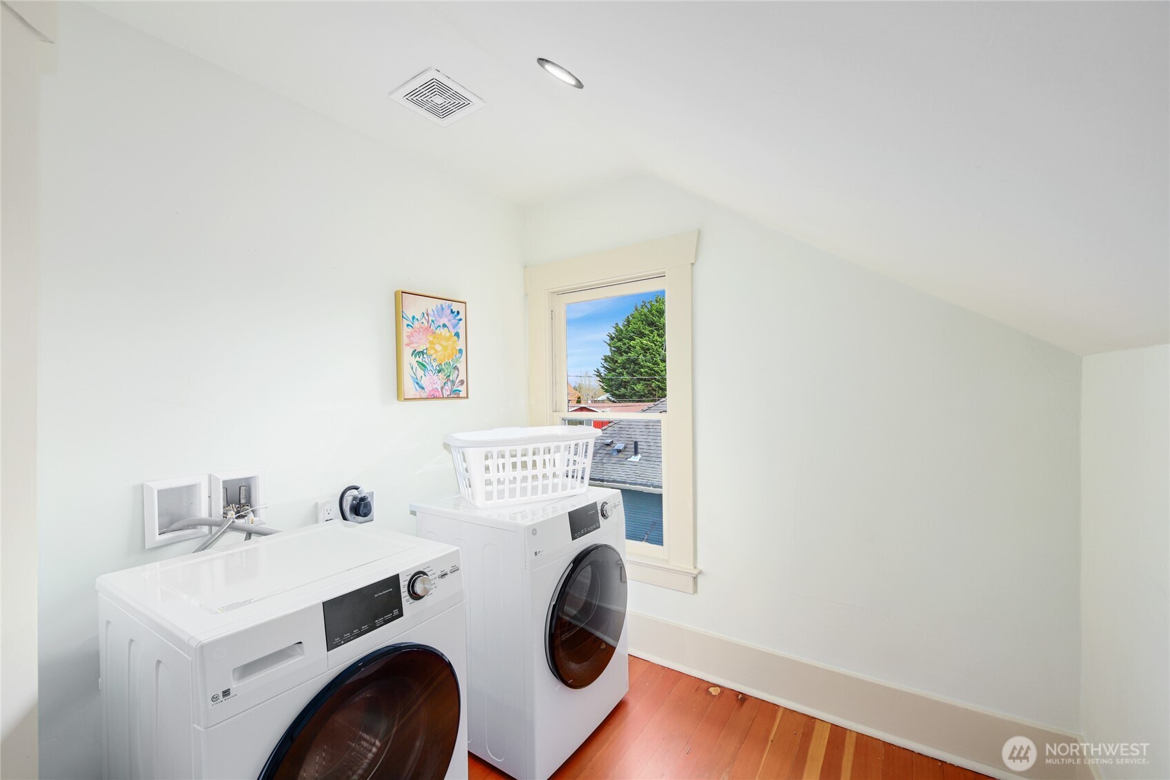 8408 Duncan Avenue S