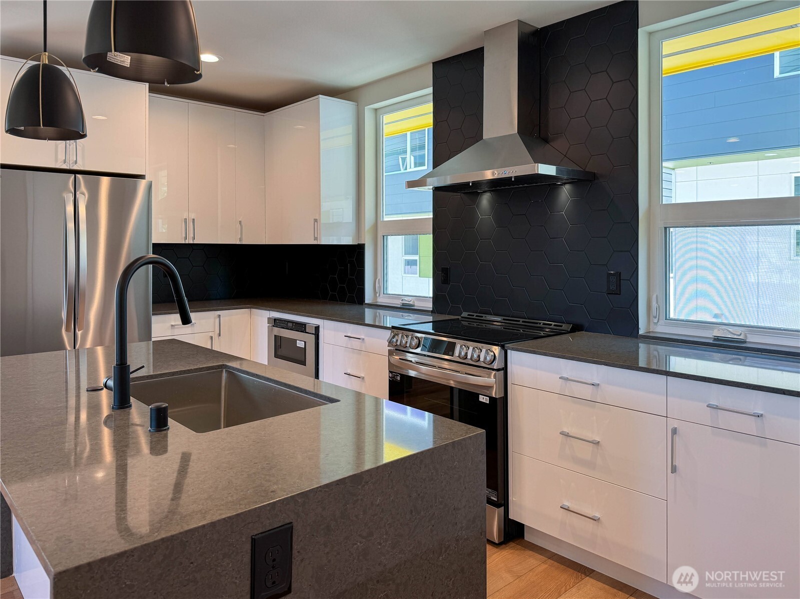 6905 42nd Avenue S Unit: D