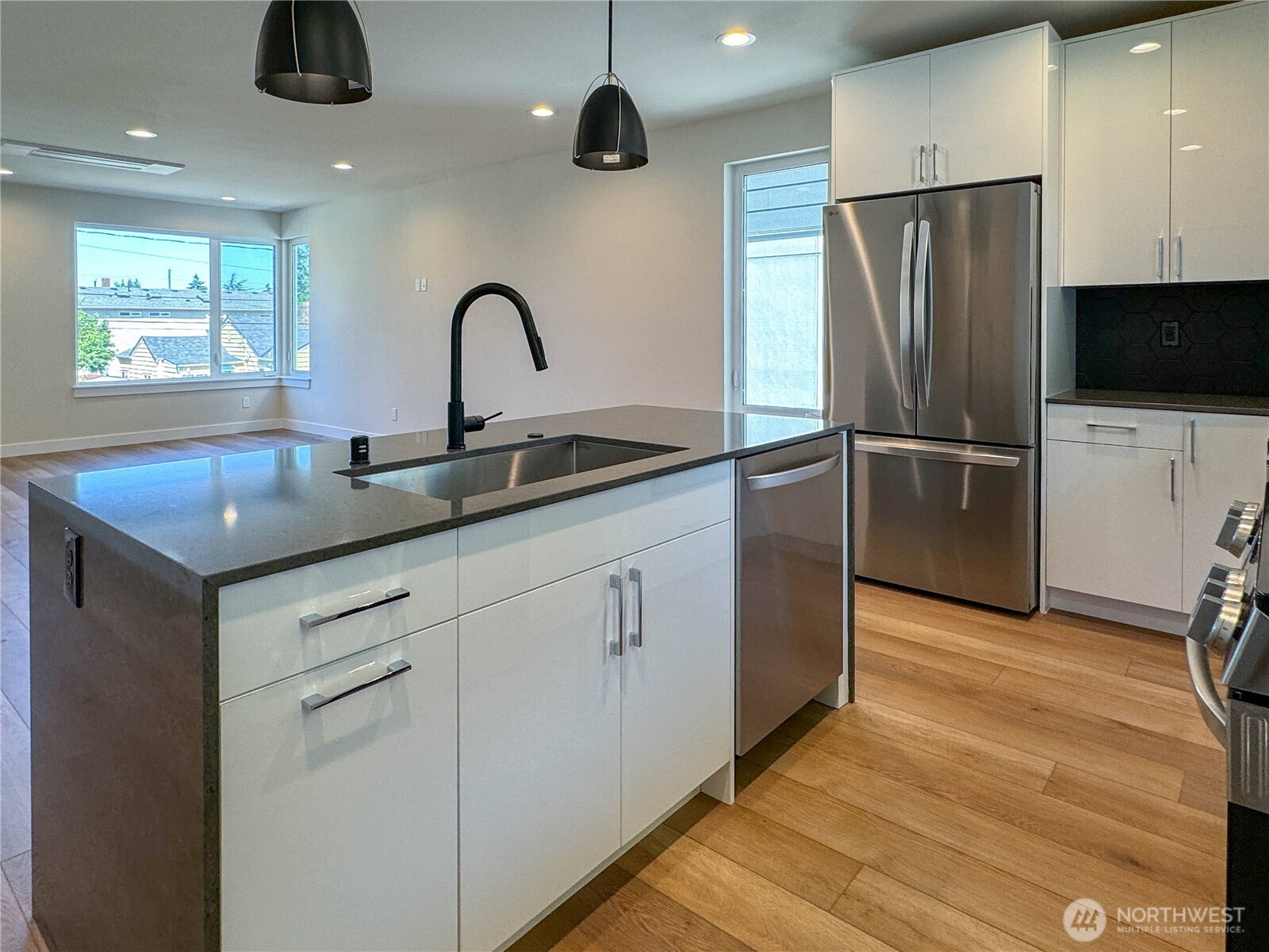 6905 42nd Avenue S Unit: D