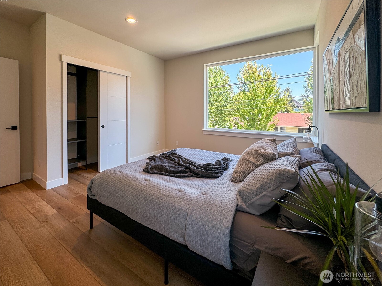 6905 42nd Avenue S Unit: D