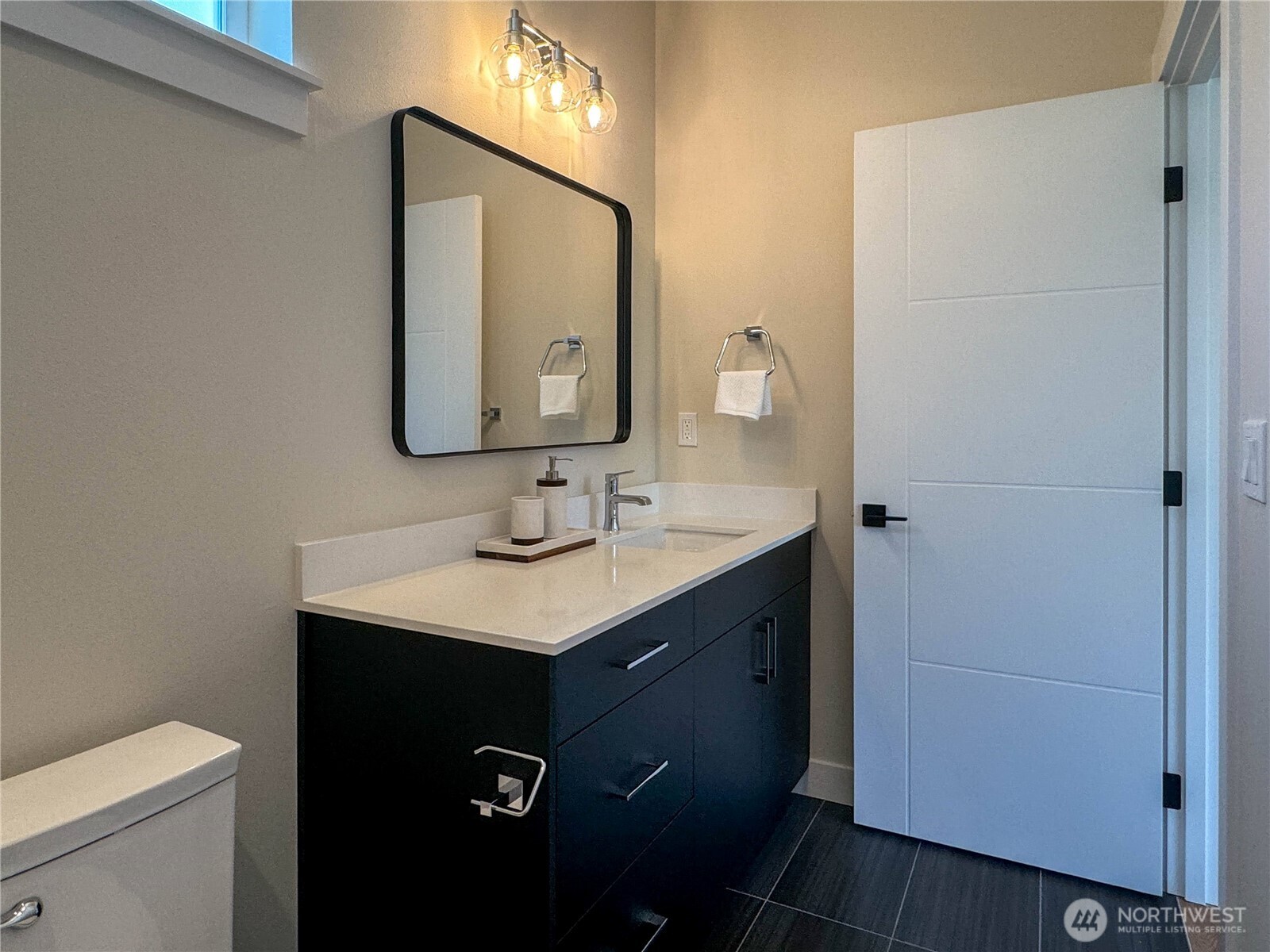 6905 42nd Avenue S Unit: D