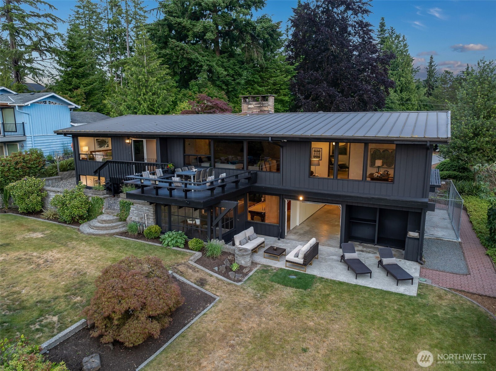 432 SW 206th Street