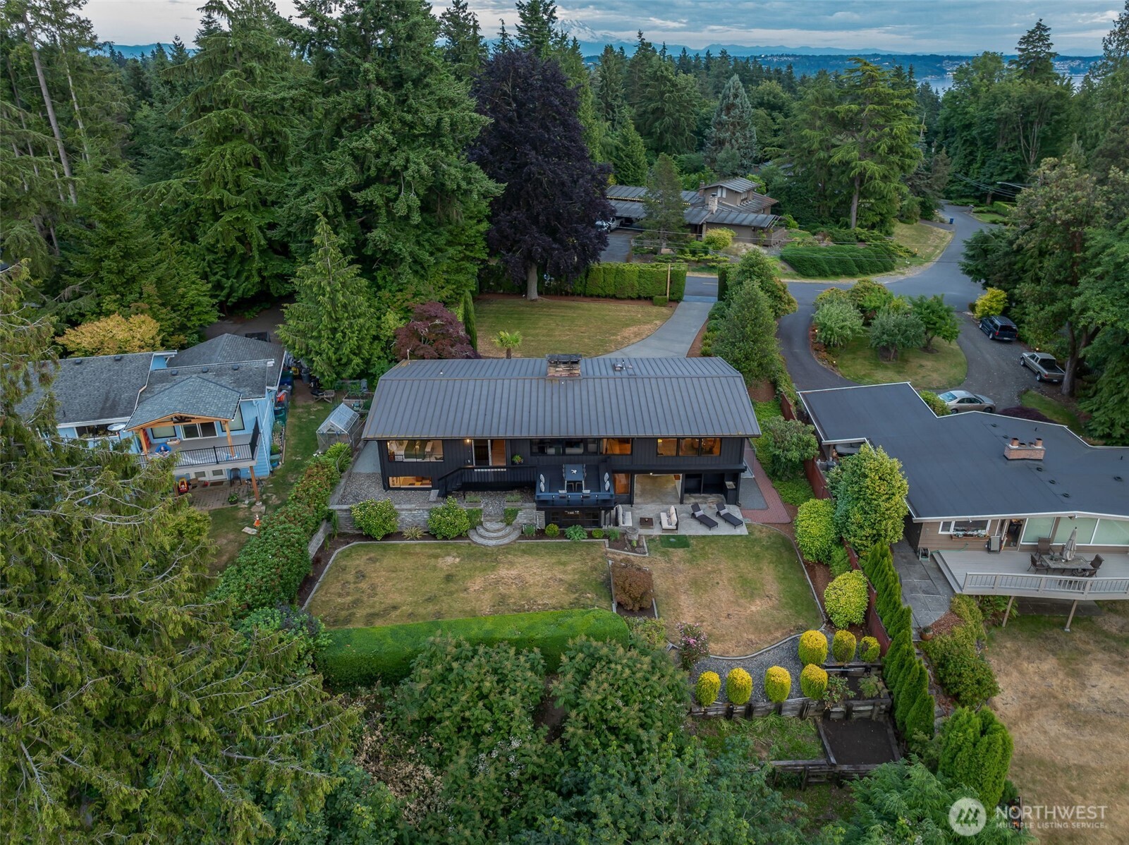 432 SW 206th Street