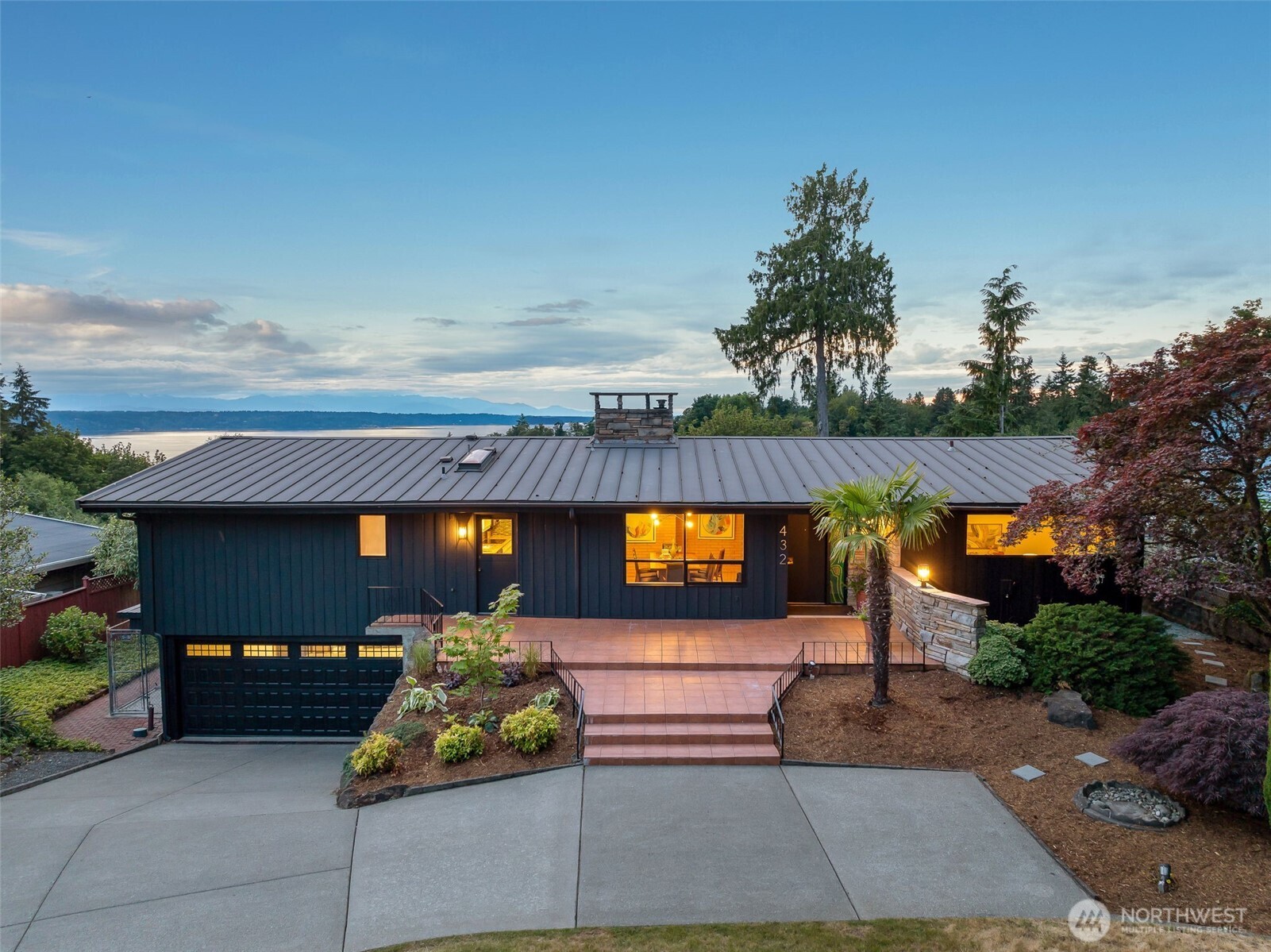 432 SW 206th Street
