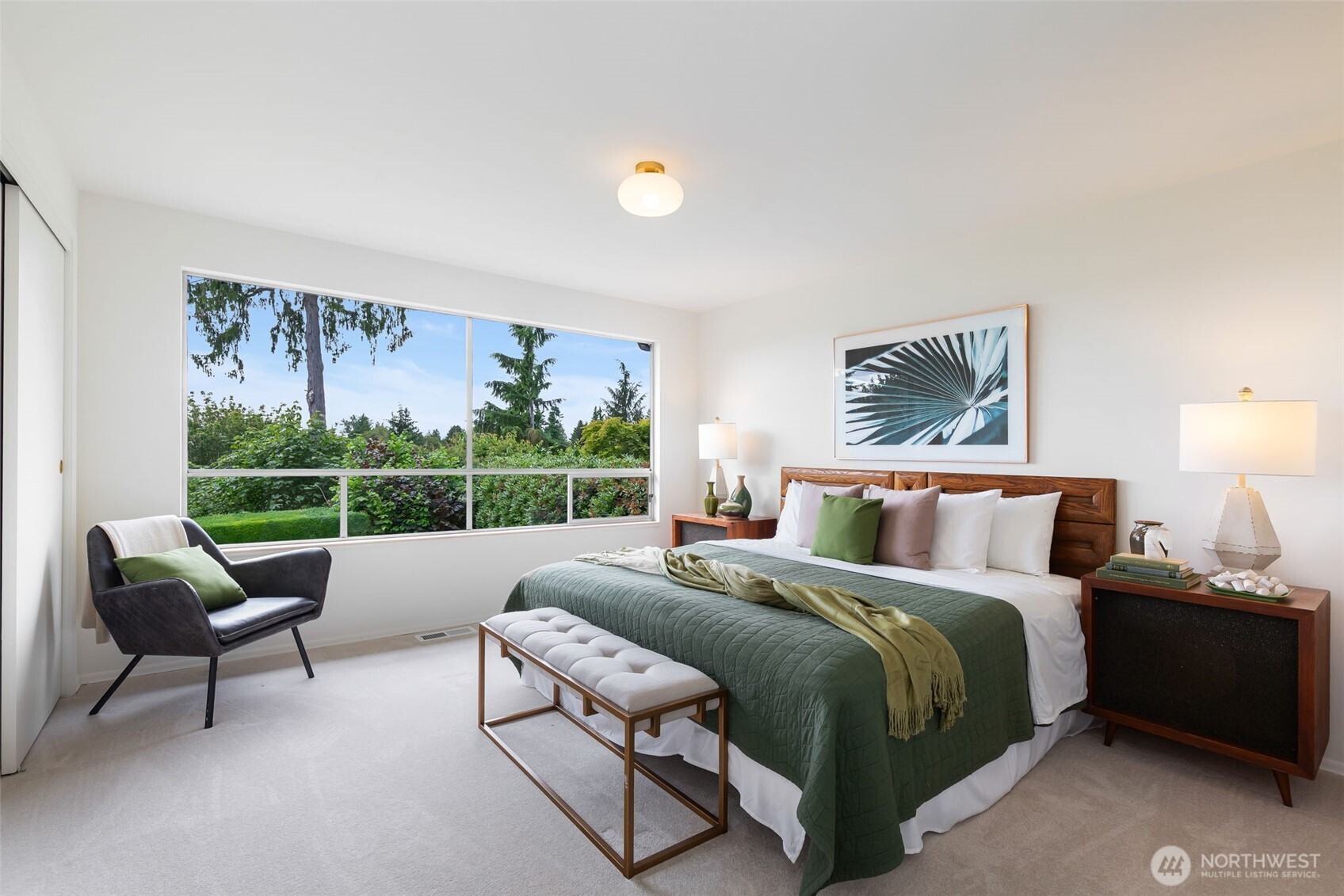 432 SW 206th Street