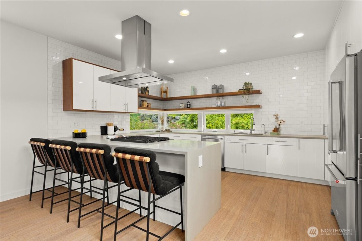 4603 S Juneau Street