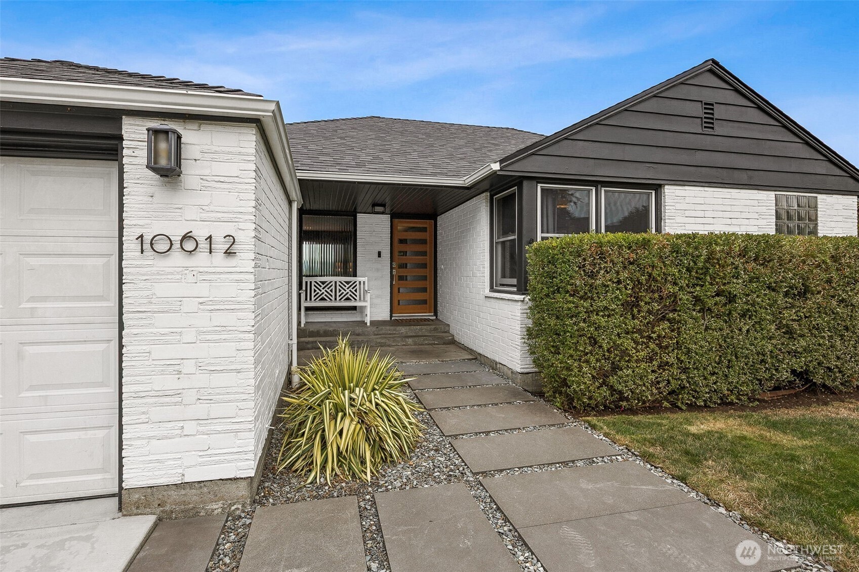 10612 Forest Avenue S